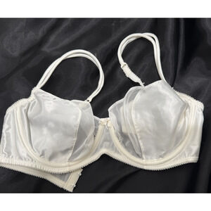 NWT Victoria's Secret Vtg Bra Ivory Liquid Satin Bra Sheer Chiffon 36C Wedding